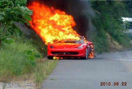 Ferrari+458+italia+fire.jpg