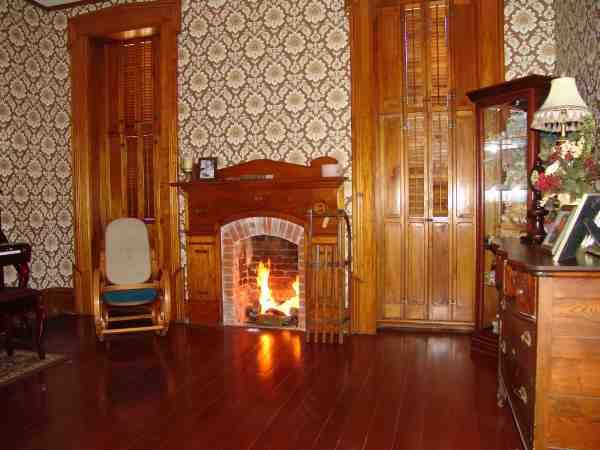 fireplace 4.jpg