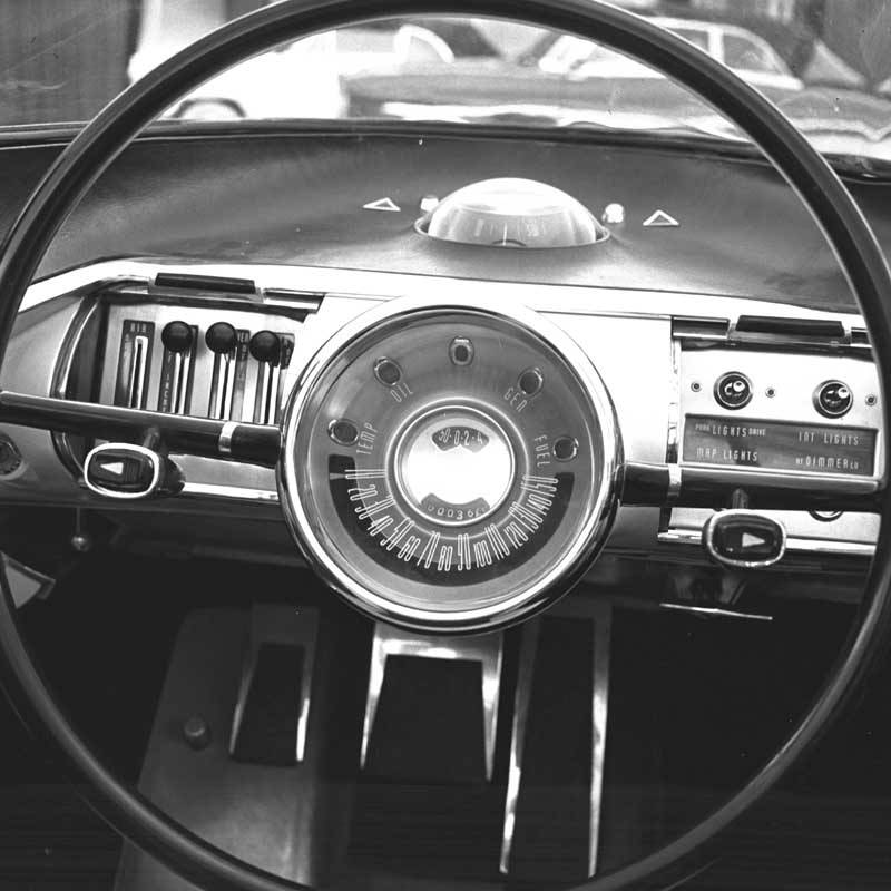 fordfutura6.jpg