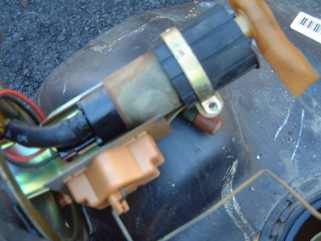 fuelpumpbracket.jpg