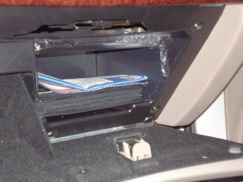 glovebox1.jpg