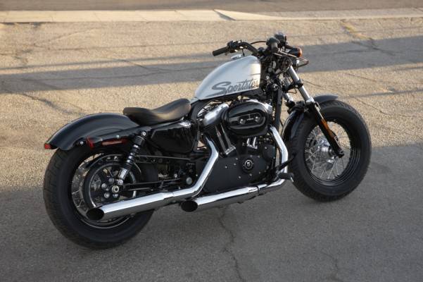 harley-davidson-forty-eight-48-8-601x400-custom.jpg
