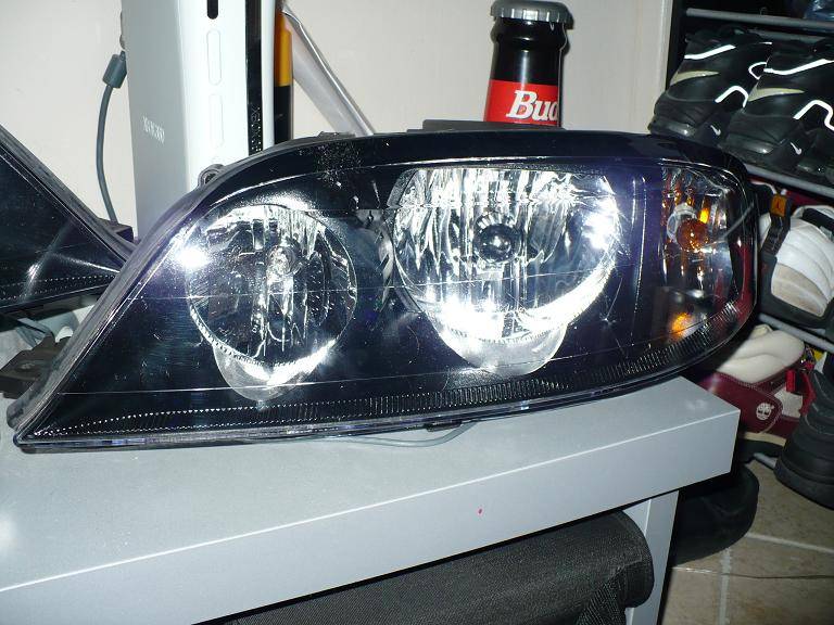 headlight pic 007.jpg