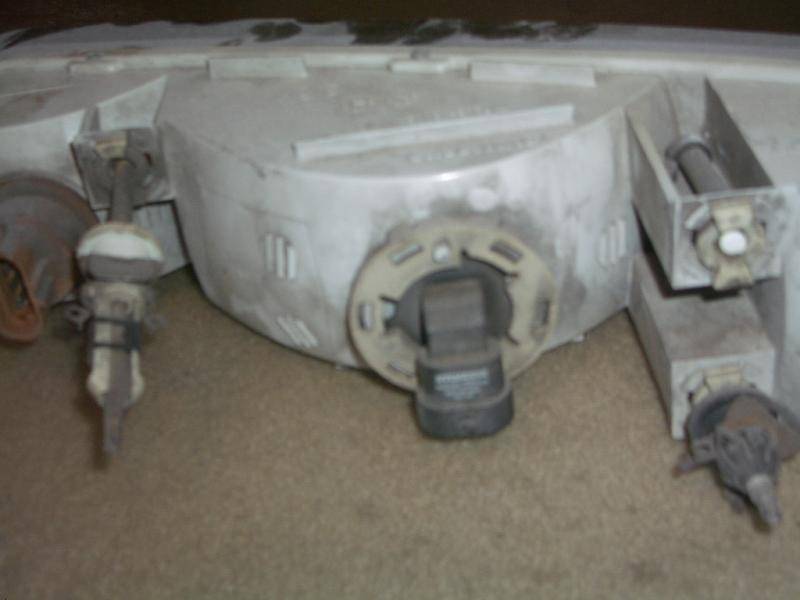 headlights2.jpg