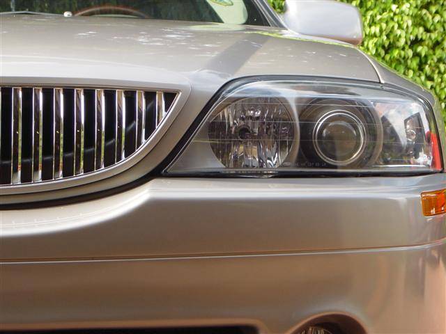 hid and new grille 010.jpg