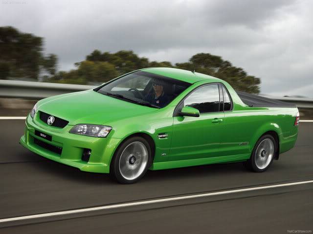 Holden-VE_Ute_SS_V-2007-wallpaper.jpg