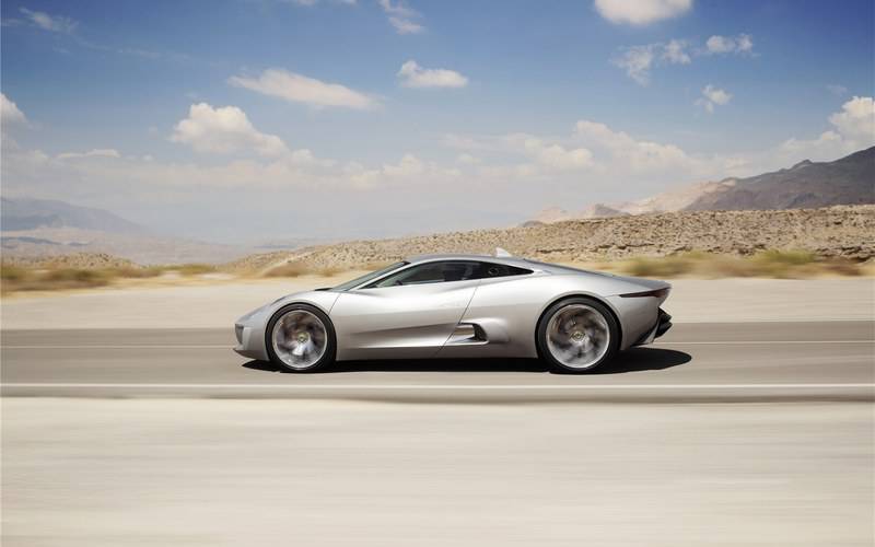 jaguarcx75conceptlsideo.jpg