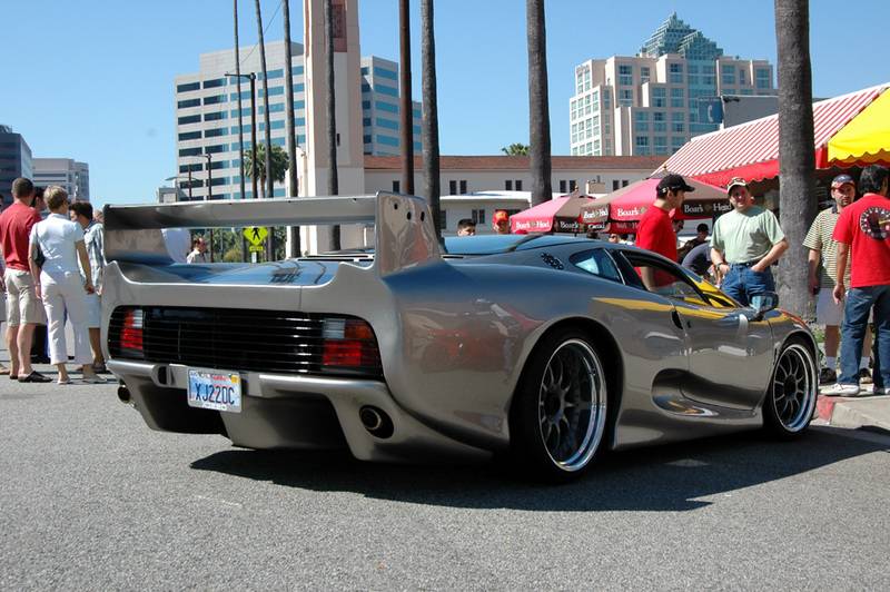 jaguarxj220twrsilverrr.jpg