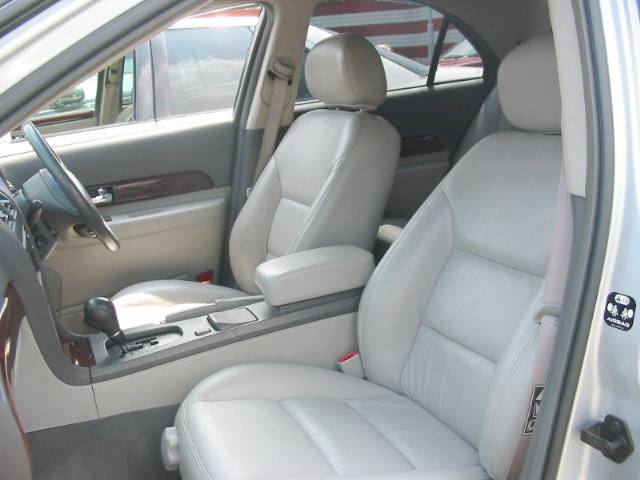 Jap LS-RHD-Inside.jpg