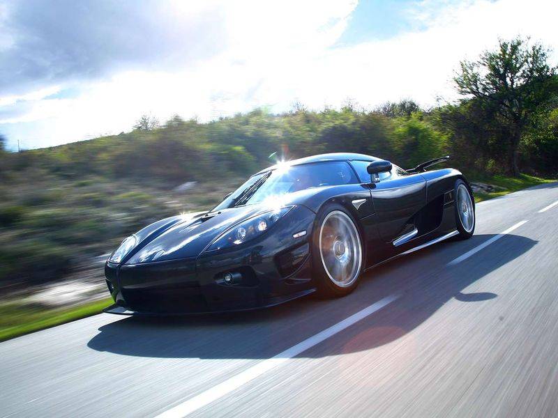 koenigseggccxrfrontroad.jpg