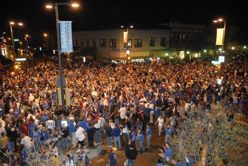 KU_fans_downtown6993_t800.jpg