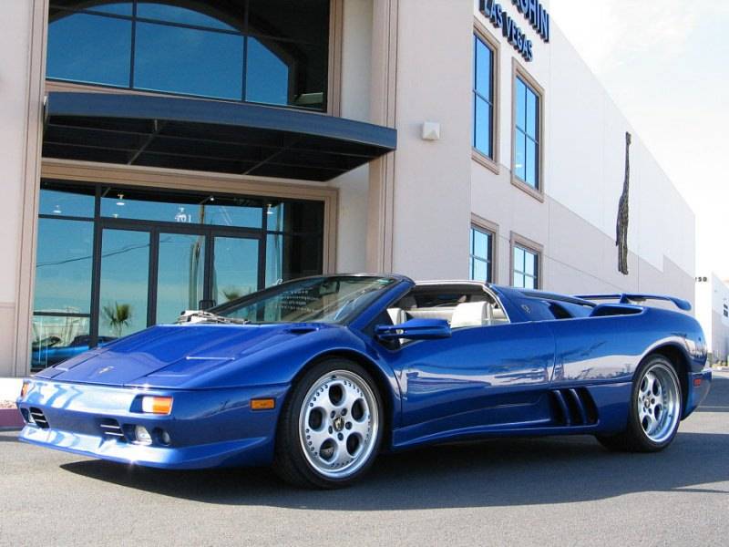 lamborghinidiablobluelf.jpg