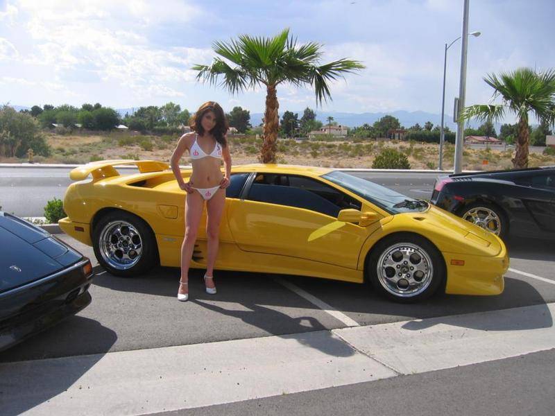 lamborghinidiabloyellow.jpg