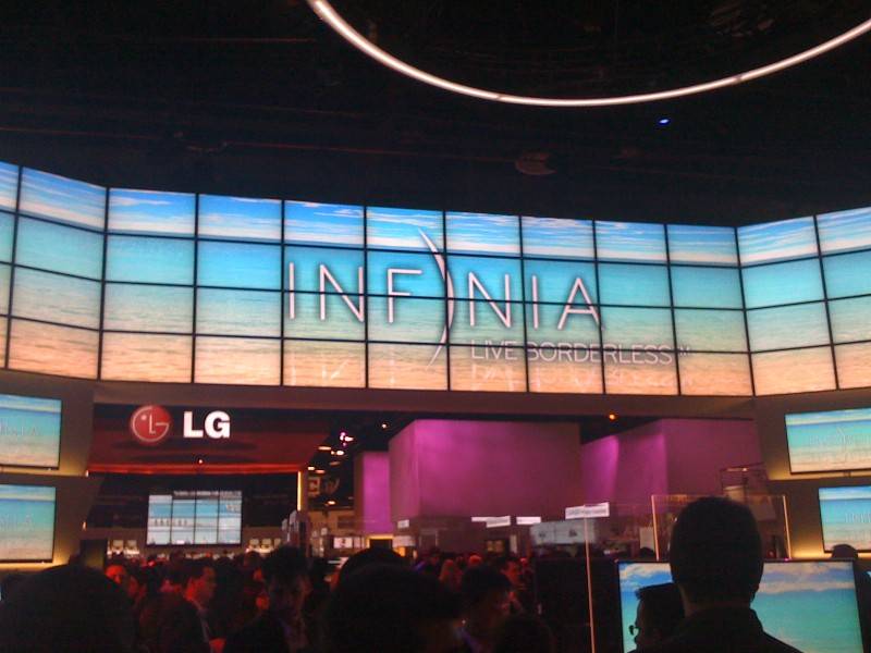 LG CES 2010.jpg