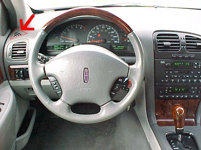 Lincloln LS Dash with Vent.jpg