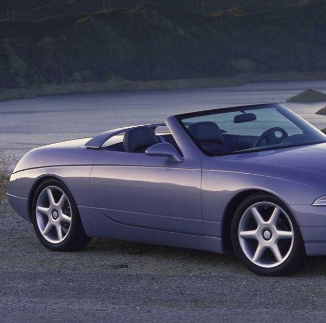 Lincoln L2K Concept2back.jpg