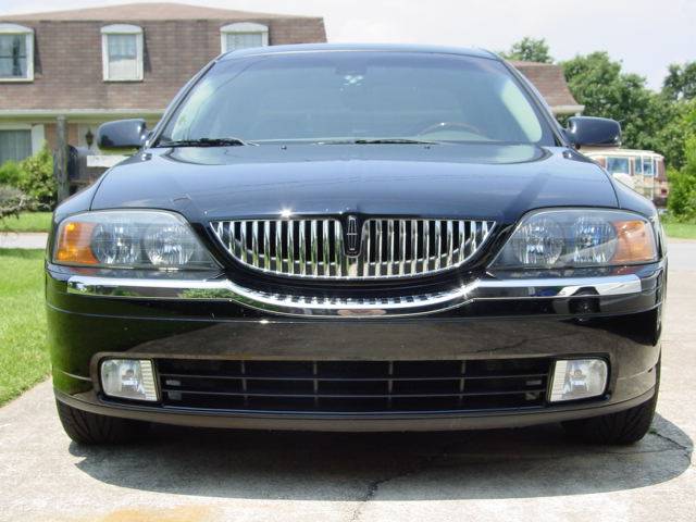 Lincoln LS 014.jpg