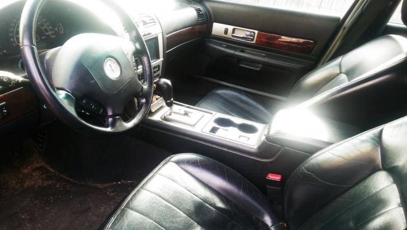 Lincoln ls 1.jpg