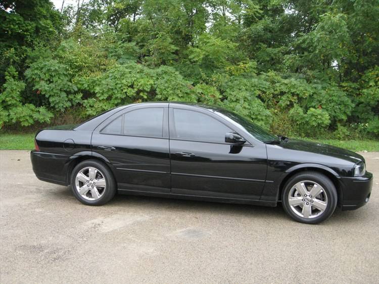 Lincoln LS.jpg