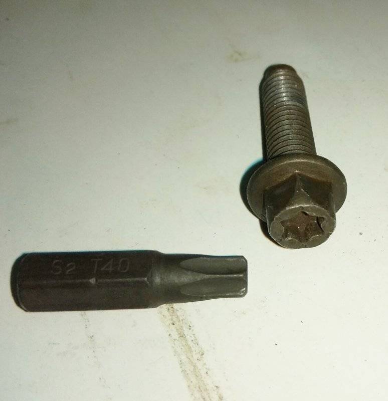 lincoln ls - txv bolt.jpg