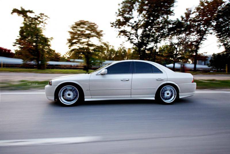 lincoln ls wilwood 7.jpg