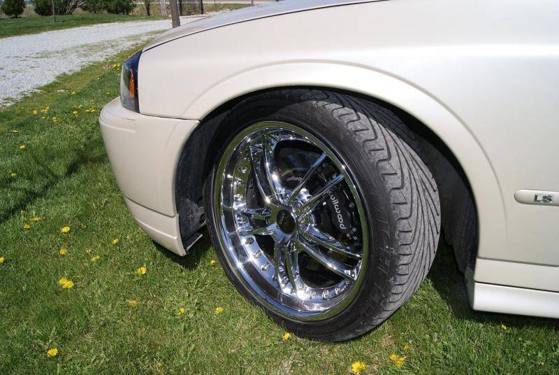 lincoln ls wilwood.jpg