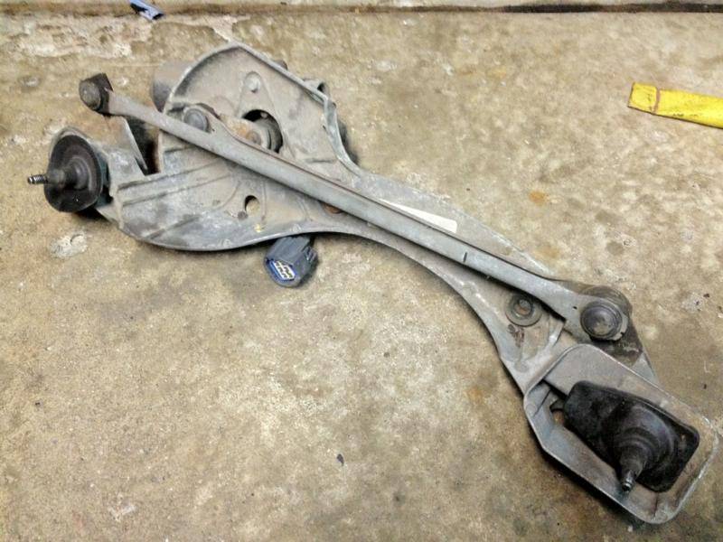 Lincoln Ls Windshield Wiper Motor.jpg