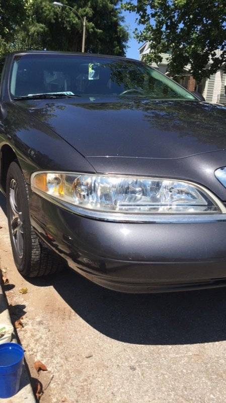 lincoln mark vi.jpg