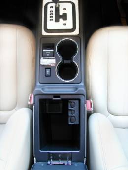 lincoln_ls_v8sport_2006_interior_20_346x270.jpg