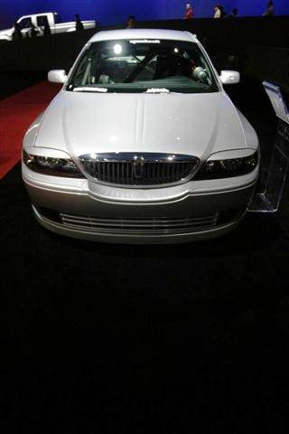 LincolnLS@SEMA-05.JPG
