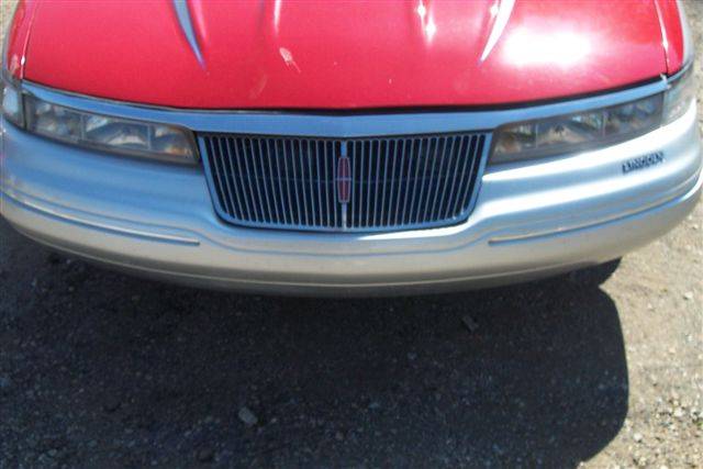 lincolnmarkviii001.jpg