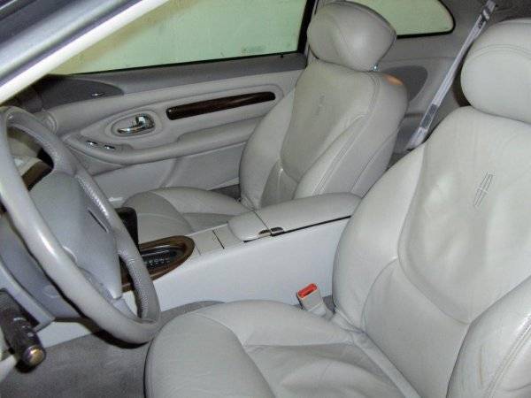 LINCOLNMARKVIII1998(4)..jpg