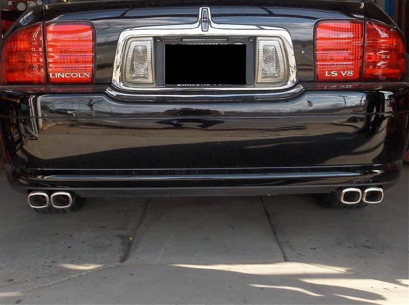 ls%20exhaust%20013%20%28Large%29.jpg