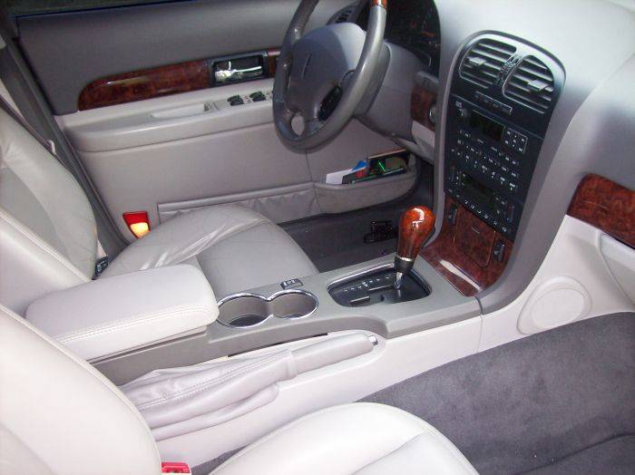 LS console 03.jpg
