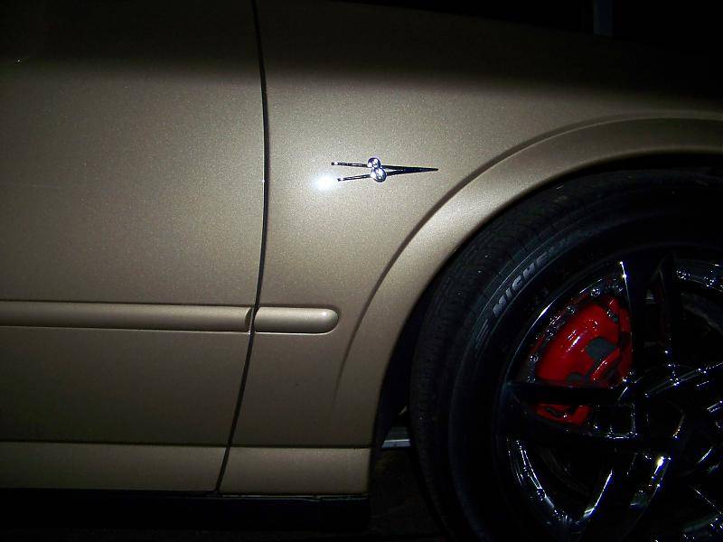 ls v8 emblem 003.jpg