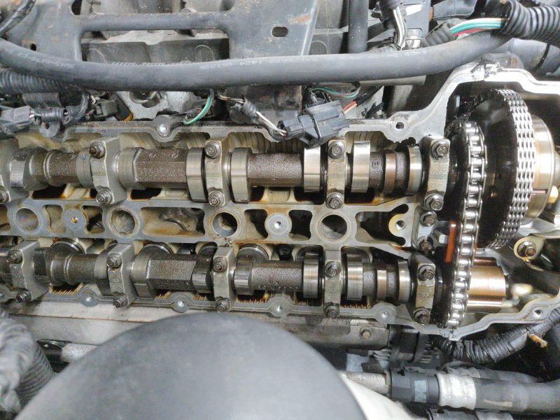 LS V8 Valvetrain.jpg