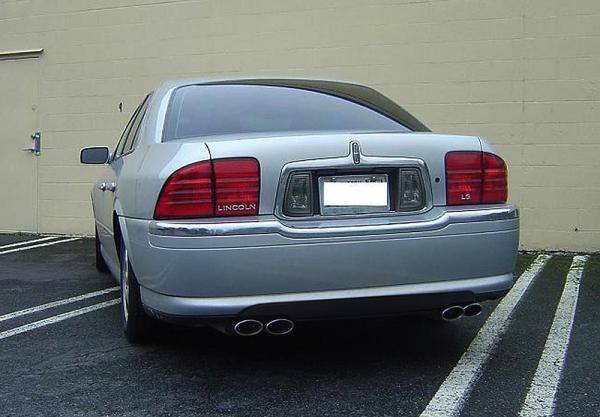 LS_exhaust1.jpg