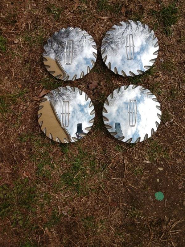 markviii center caps.jpg