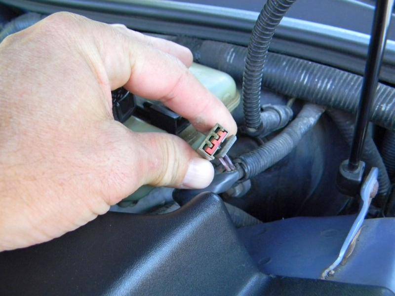 Master Cylinder plug (1).jpg