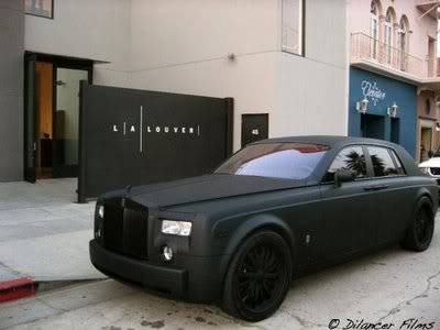 matte-black-rolls-royce-phantom1.jpg