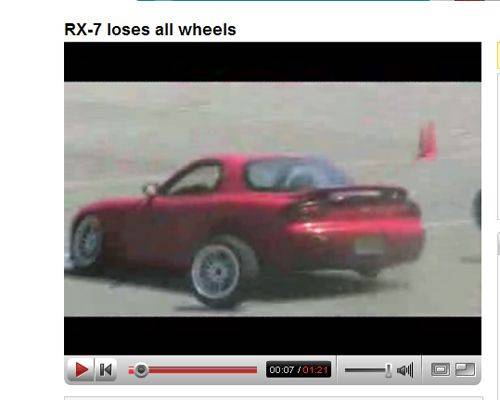 mazda-rx-7-loses-all-4-wheels.jpg