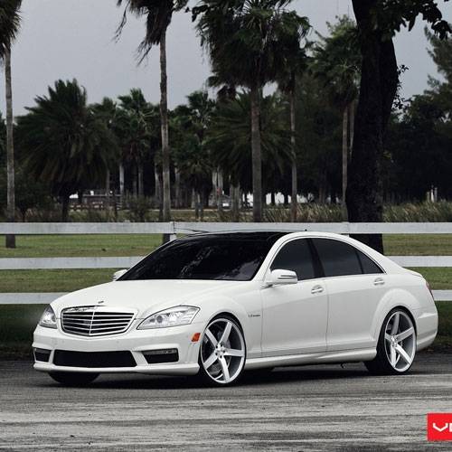 mercedes-benz-s-class-white-vossen-cv3-matte-silver-machined-side-500x500.jpg