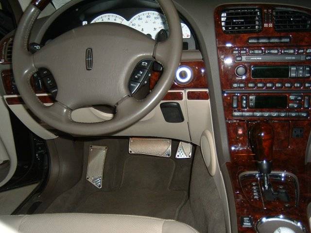 pedals.JPG