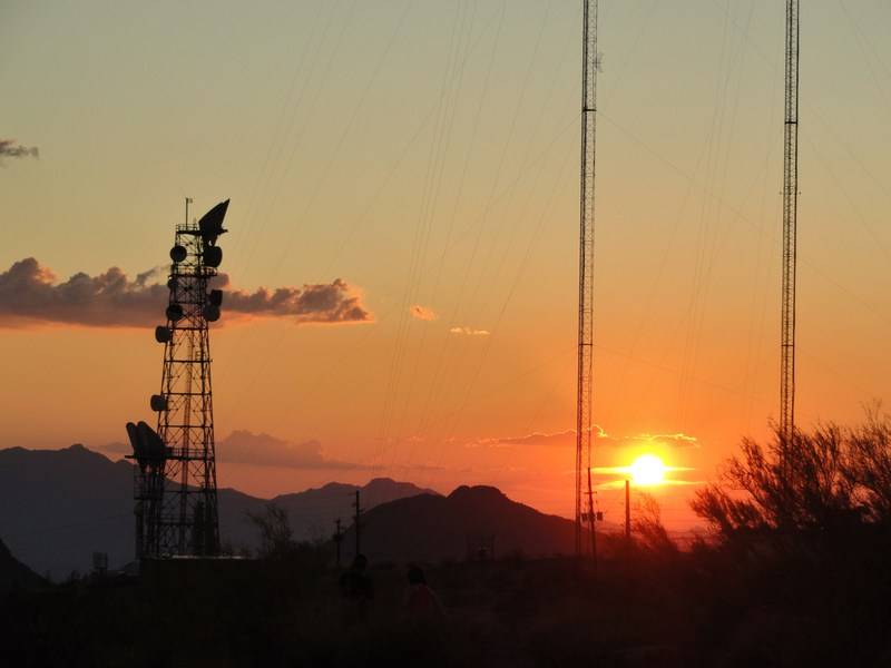 phxsmtnsep2011towerssun.jpg