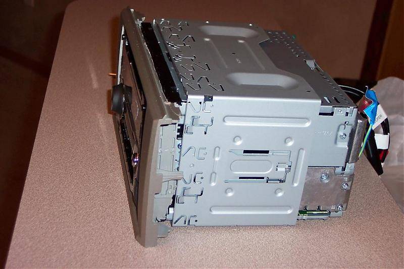 Radio-2.jpg
