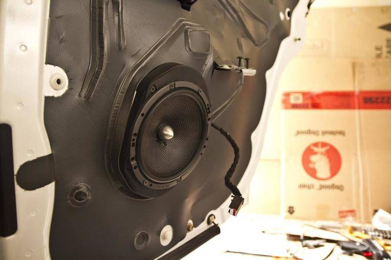 rearwoofer-1_zpsfaf499bb.jpg