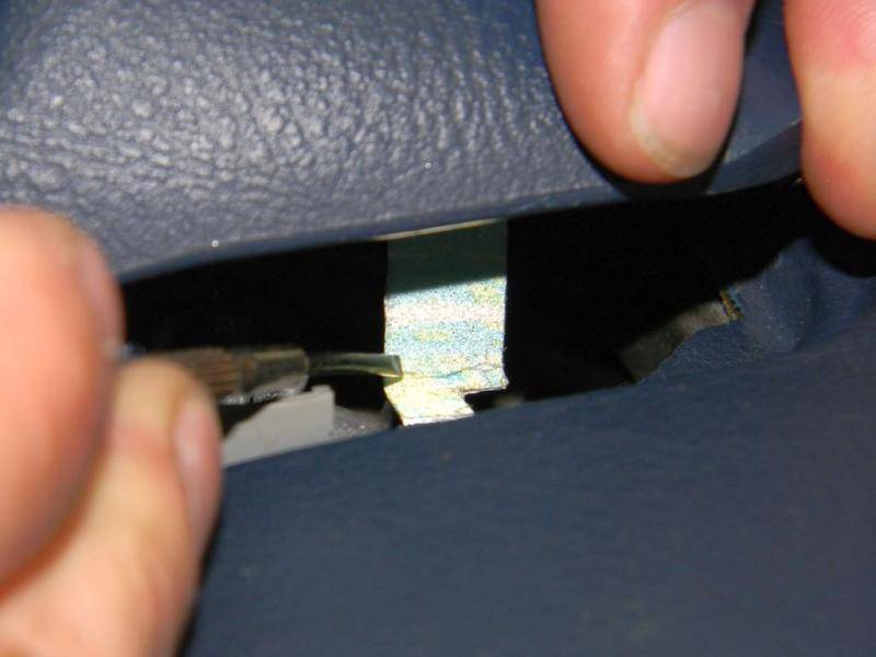 Steering cowel fix (8).jpg