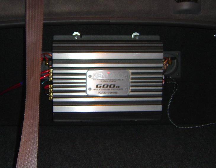 sub amp.JPG