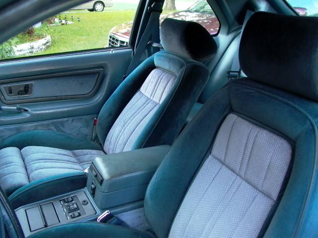 T-Bird Seats in MarkV-1-2.jpg