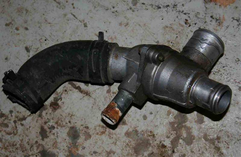 Thermostat_housing.jpg